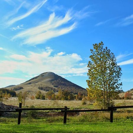 Guesthouse Sunny Lika Gospić エクステリア 写真